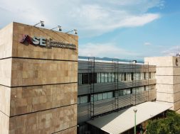 BF023B0E-0152-4CD5-80C5-7B5652E03B23