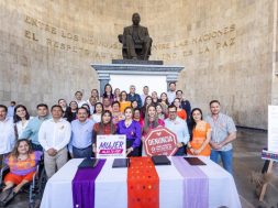 C8ADD588-43FD-4A27-AF4B-AAAD5B8480E3