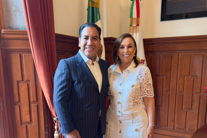 Asiste Eduardo Ramírez al Primer Informe de la gobernadora de Veracruz, Rocío Nahle