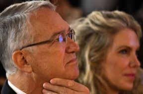 E03818F9-B670-4439-8112-D01DEF10CCBF