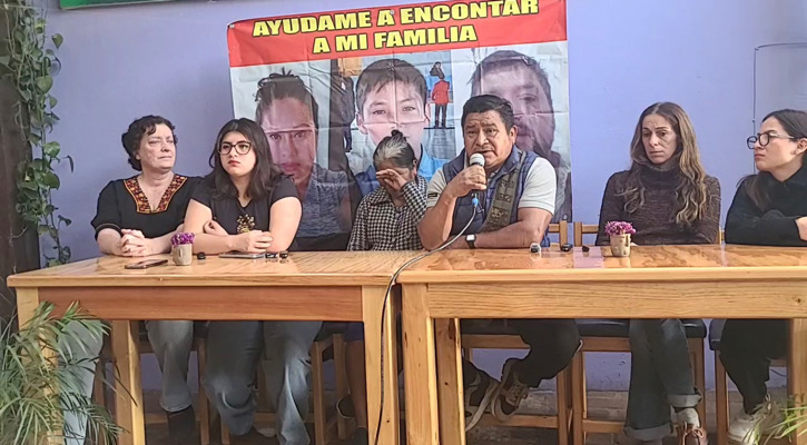 Exigen resultados a un año de la desaparición de siete personas 
