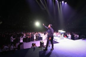 07E3A562-60CD-4064-A612-CF6C17930D03