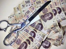 4F6C0C7C-F001-444D-9F1D-EB6BF5EB3B35