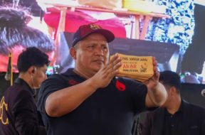 4FF58488-339A-435F-A59D-F5A199575984