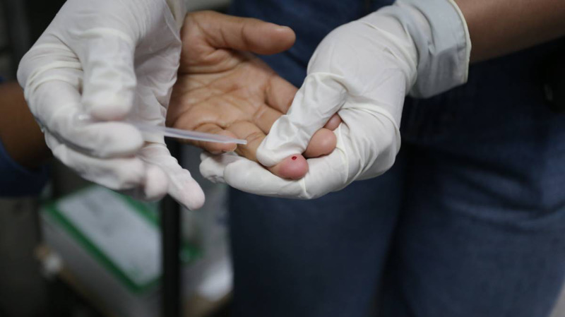 Falta de recursos pone en riesgo la atención del VIH