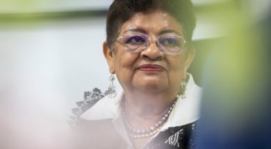 70229A92-19B0-4AAA-8C00-E27D852C3703