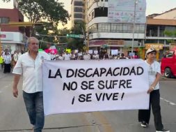 9DCEAB1A-1E1B-4E3C-BE25-6D1FBD30E322