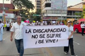 9DCEAB1A-1E1B-4E3C-BE25-6D1FBD30E322