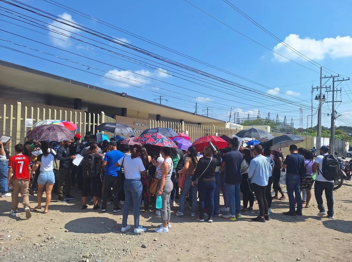 Acusan a COMAR e INM de irregularidades en trámites de refugio en Tapachula