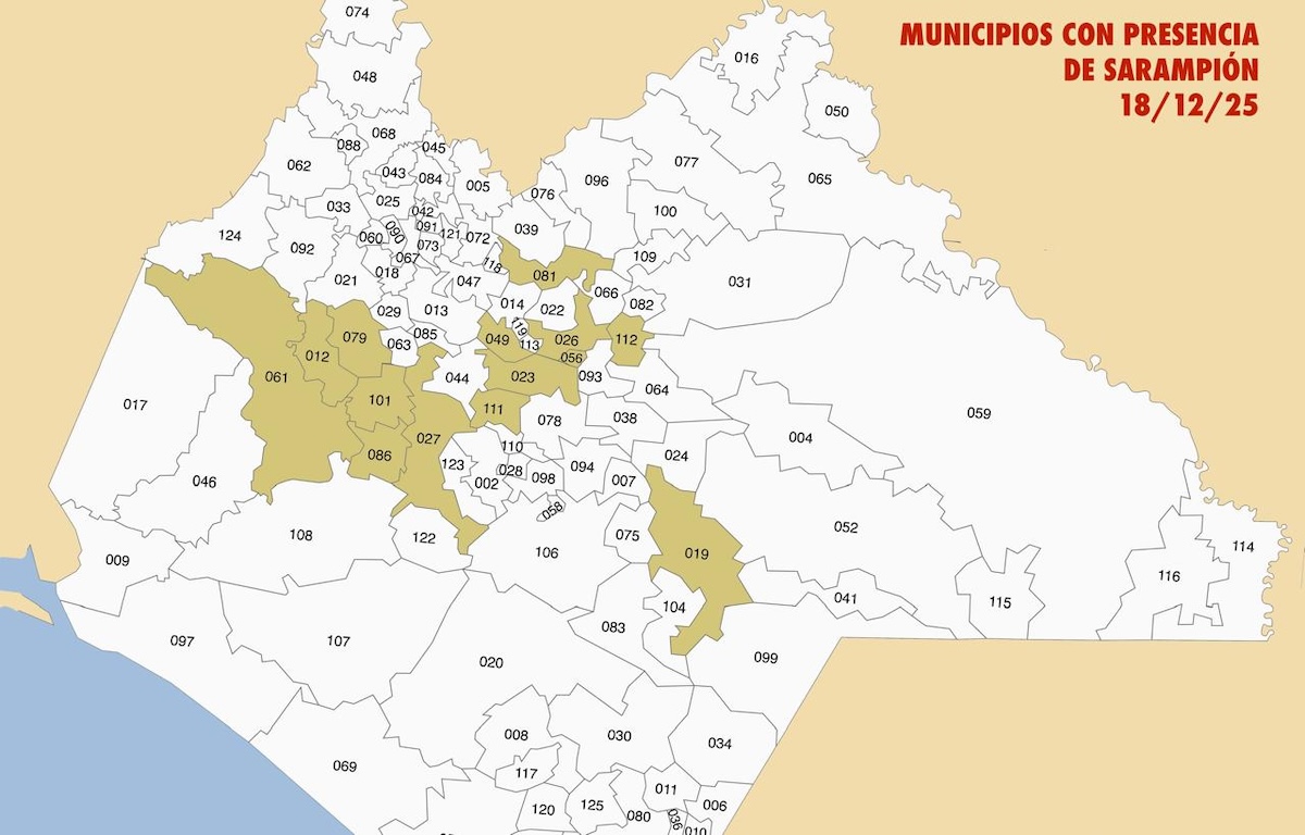 Ayuntamientos cancelan eventos masivos y promueven la vacunación contra el sarampión