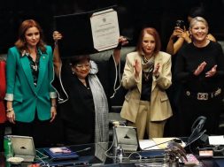 B154266E-6558-4634-A074-24F00996D00C