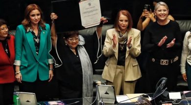 B154266E-6558-4634-A074-24F00996D00C