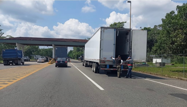 Reaparecen retenes en la Costa con cobros ilegales