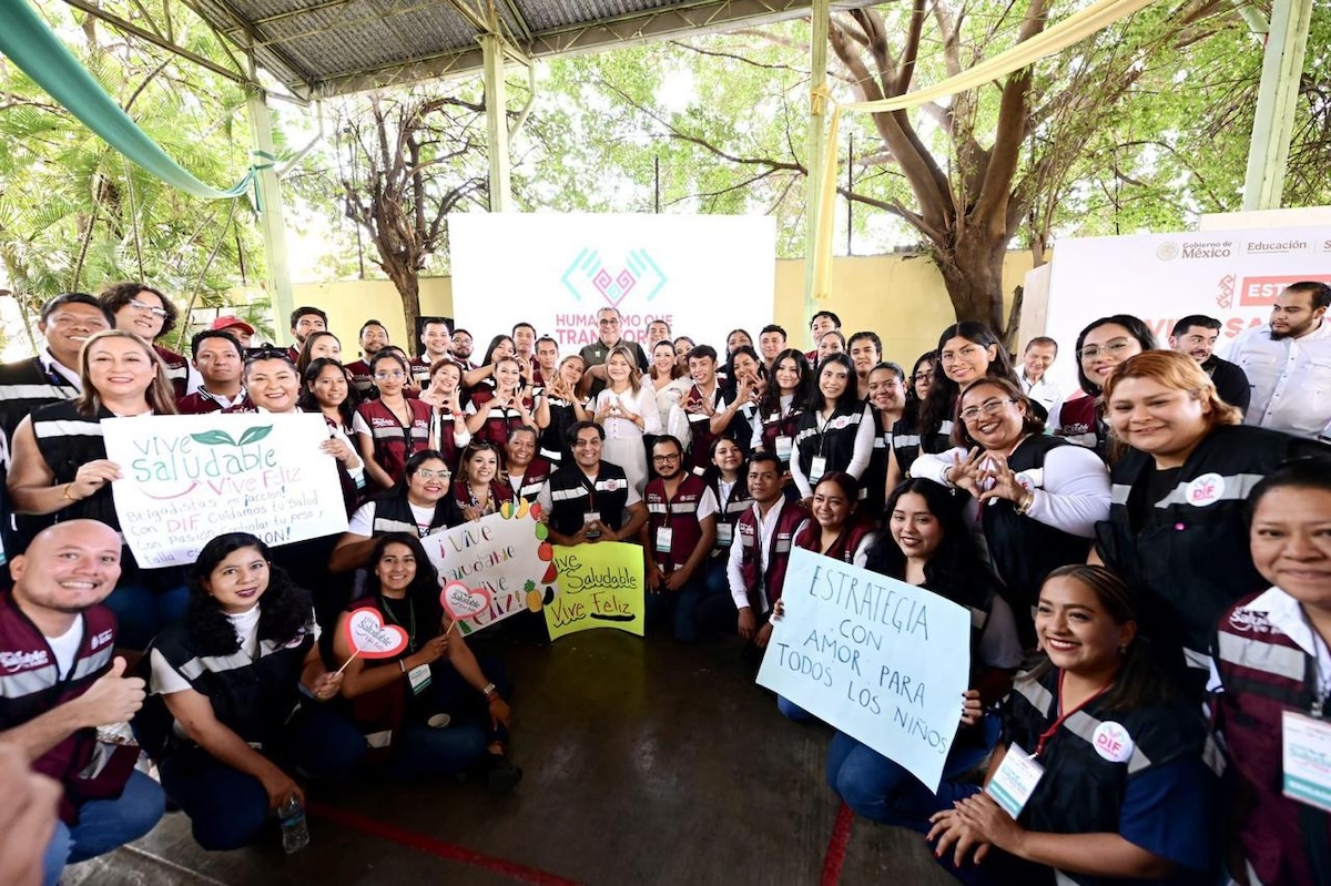 Chiapas está en paz; la comunidad escolar reconstruye el corazón de la comunidad