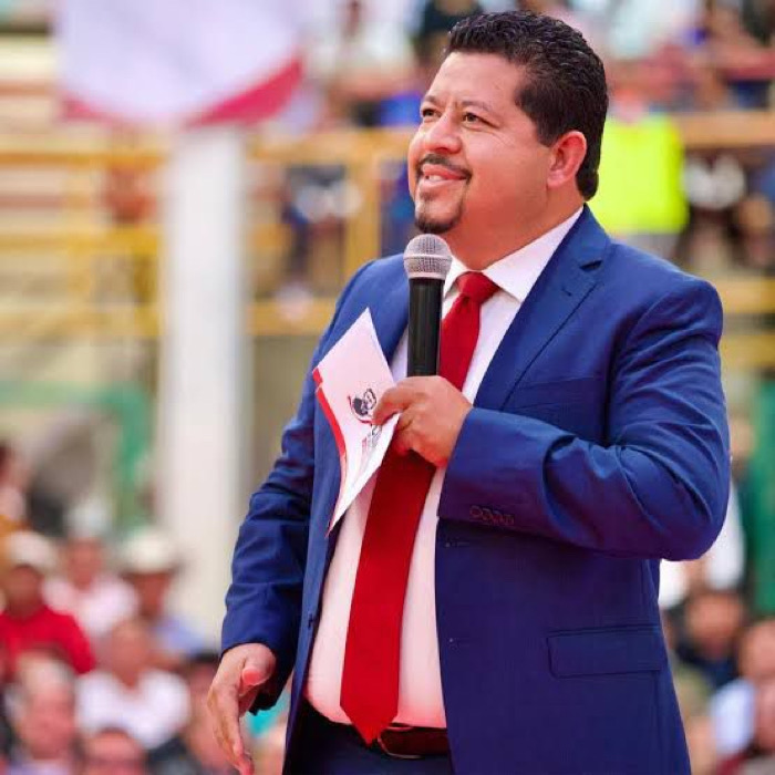 Fox convierte la basura en su nuevo negocio: saqueo disfrazado de servicio