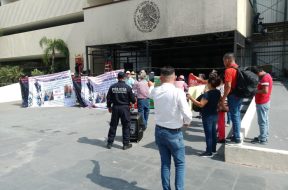 F828BCF2-1390-42E2-8EA2-EF798369F1B3