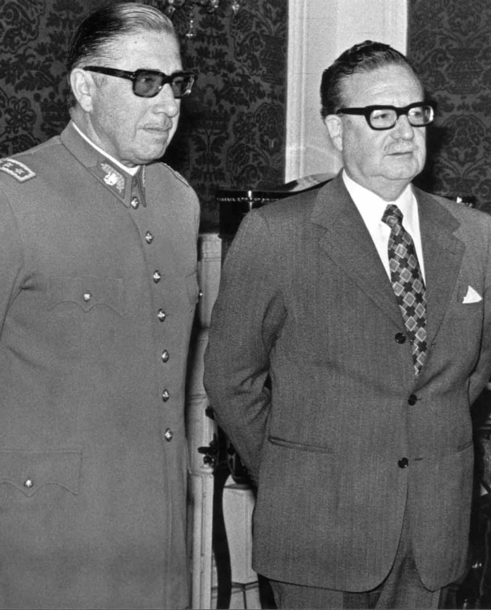 Pinochet y la hipocresía intelectual de izquierda / A Estribor
