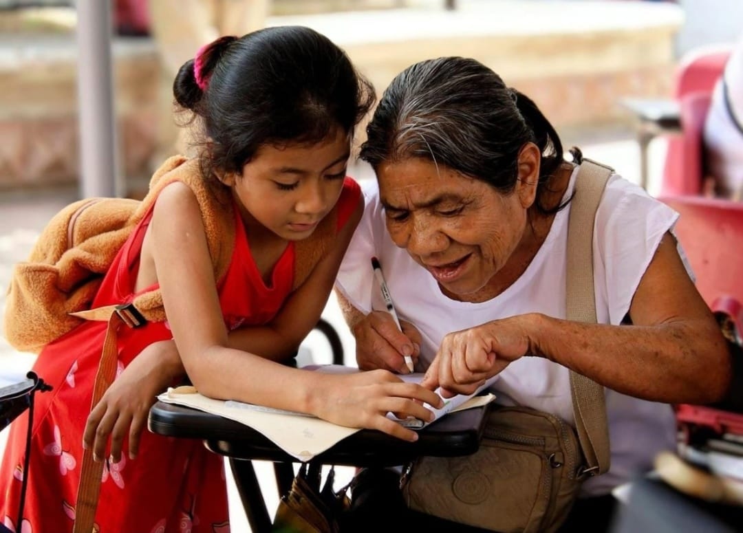 Alfabetizar / A Estribor