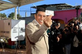 0CBDE921-D64A-48E6-B7E9-1F9C3458F457