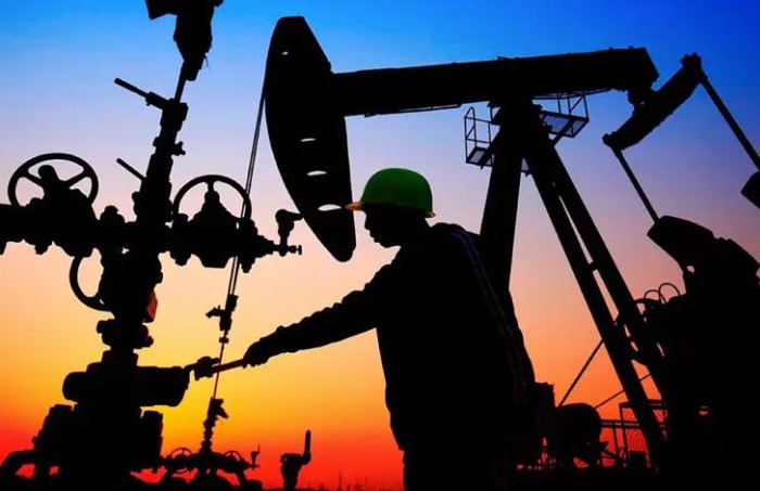 Donal Trump quiso el petróleo como poder, pero perdió el control