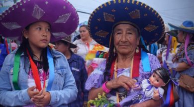 16ACF5E1-E0AC-4A01-843C-8EEDF0FD30DD