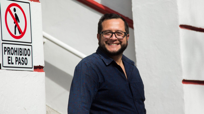 José Ramón López Beltrán confronta a Grok por respuesta ofensiva generada en X