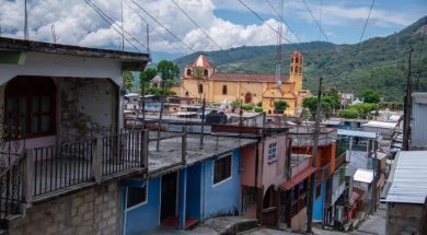 4BF7D09E-7C67-4FA0-A434-32CC1119DC54