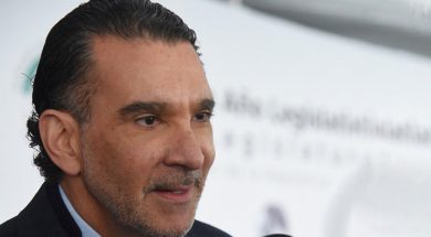 5A70B077-B747-4E27-990C-98F3A1CA46E5