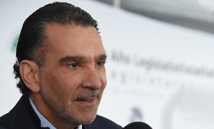 Melgar cuestiona manejo de recursos en salud durante el sexenio anterior