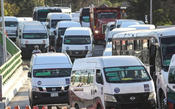 Aumento al pasaje: madruguete engañoso / En la Mira