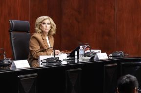 904F0697-3CFD-4D95-B926-B51E346959E0