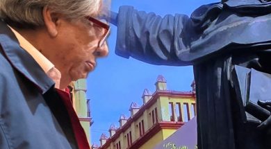 90DEFEA8-CAE6-4733-AA21-A235AD8E6DEF