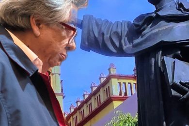 90DEFEA8-CAE6-4733-AA21-A235AD8E6DEF