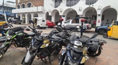 AA9C1A70-75E1-44BB-B768-3ABD6975B3DD