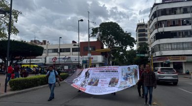 B8C35969-2516-494C-A055-C225BECB3E1C