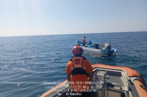 C71E73AA-311C-46BF-8777-89BF4B79967C