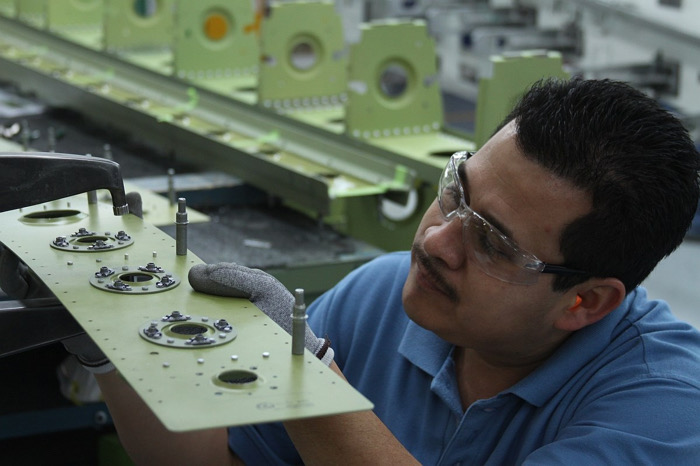 Exportaciones mexicanas alcanzan máximo histórico en 2025: Inegi