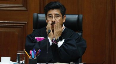 CE7E361D-F97A-4F25-A97B-832D4D771E70