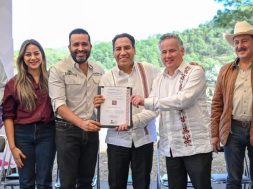 D51B43D5-F61D-4364-970D-7125C85DA8F1