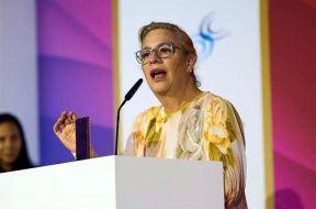 DDEDC720-7F14-4541-9CB3-F3361C1F05A0