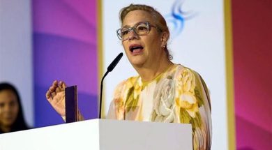 DDEDC720-7F14-4541-9CB3-F3361C1F05A0