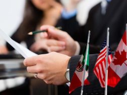 FF1BBDEE-8C7C-4E8C-A381-CA2DFF7D7E4F