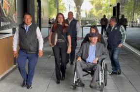 02C0CB09-5F6A-44FB-A580-437753192136