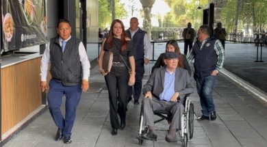 02C0CB09-5F6A-44FB-A580-437753192136