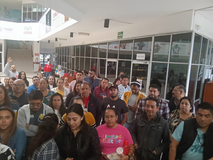 Sindicalizados del COBACH solicitan atención a demandas laborales en oficinas centrales