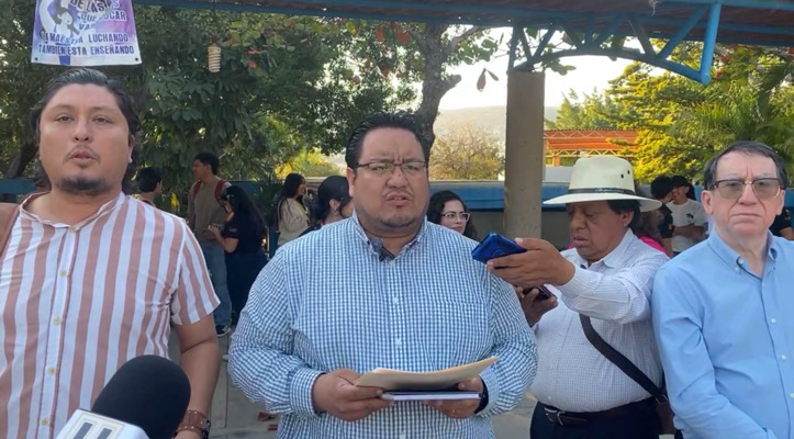 Docentes de Normal Superior denuncian adeudos y retrasos administrativos