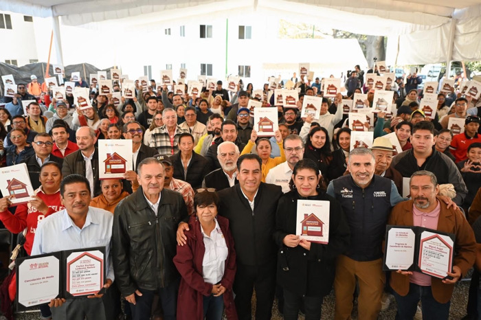Eduardo Ramírez agradece a la presidenta Claudia Sheinbaum por la entrega de viviendas a familias de Chiapas