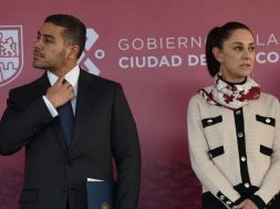 2157F0FE-8BFF-4598-B083-5C7089EA1316