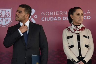 2157F0FE-8BFF-4598-B083-5C7089EA1316