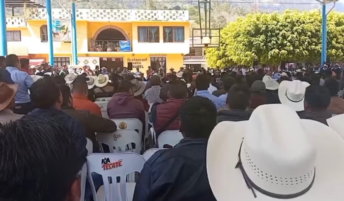 Pobladores de Chenalhó exigen auditoría al Ayuntamiento por presuntas obras fantasma